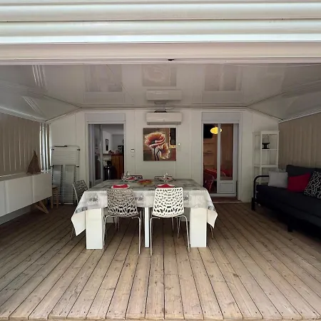 Apartment 2ch, Terrasses Parking, 50m De La *